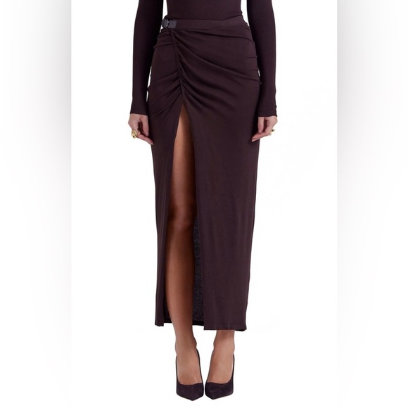 House of CB LILAS Espresso Knit Midi Skirt NWOT size L - Picture 3 of 10